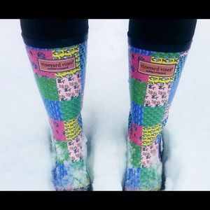 Vineyard vines rain boots